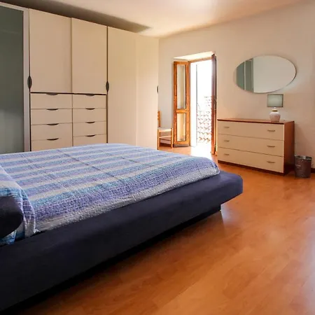 Casa Lucrezia *