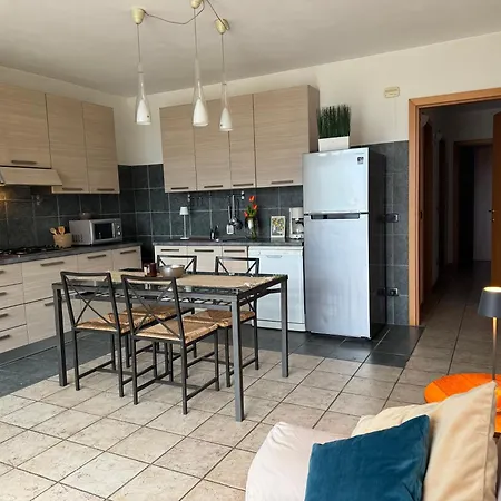 Casa Lucrezia Apartment Colico