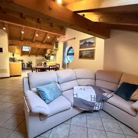 Casa Lucrezia *