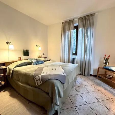 Casa Lucrezia *